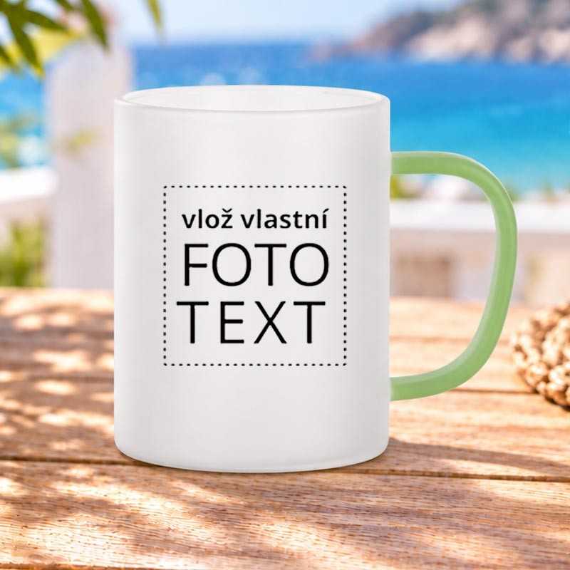 Hrnek skleněný matný, zelené ucho, 0,4L, s vlastním potiskem.